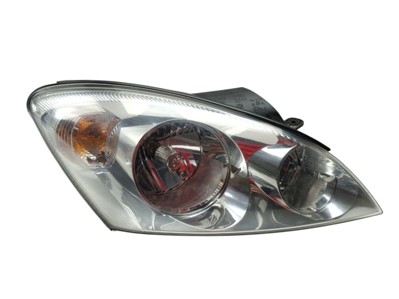 Recambio de faro derecho para kia ceed business referencia OEM IAM 921021H000  