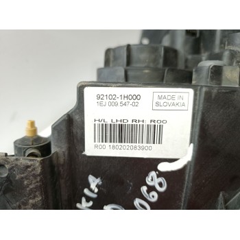 Recambio de faro derecho para kia ceed business referencia OEM IAM 921021H000  