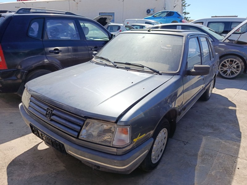 peugeot 309 ii (3c, 3a) del año 1989