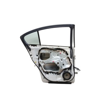 Recambio de puerta trasera izquierda para toyota avensis (t27) advance referencia OEM IAM 6700405040 / 6700405170  
