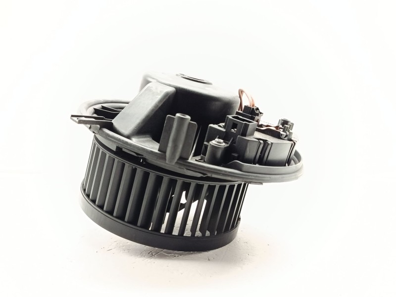 Recambio de ventilador calefaccion para volkswagen golf vii lim. (5g1) advance bluemotion referencia OEM IAM 5Q1819021A / 5Q0907