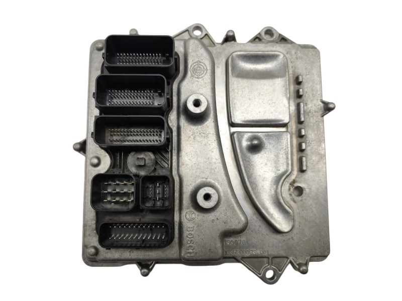 Recambio de centralita motor uce para bmw serie 5 touring (f11) 535i referencia OEM IAM 8606309 / 860630901 0261S08996 