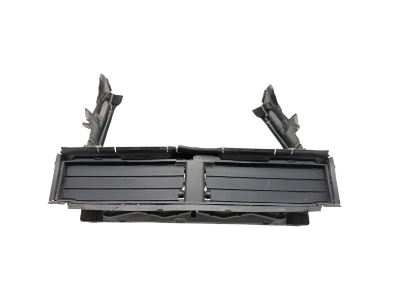 Recambio de canalizador de aire para bmw x1 (u11) sdrive 18 i referencia OEM IAM 51745A112F9 / 5A112FA20 / 51749883599 51645A7DC