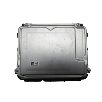 Recambio de centralita motor uce para toyota auris active referencia OEM IAM 896610ZM00 / 0281031657  
