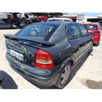 opel astra g hatchback (t98) del año 2001