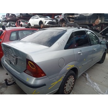 ford focus berlina (cak) del año 2003