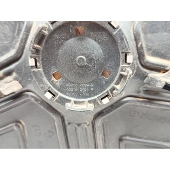 Recambio de tapacubos para dacia sandero iii expression referencia OEM IAM 403152290R  