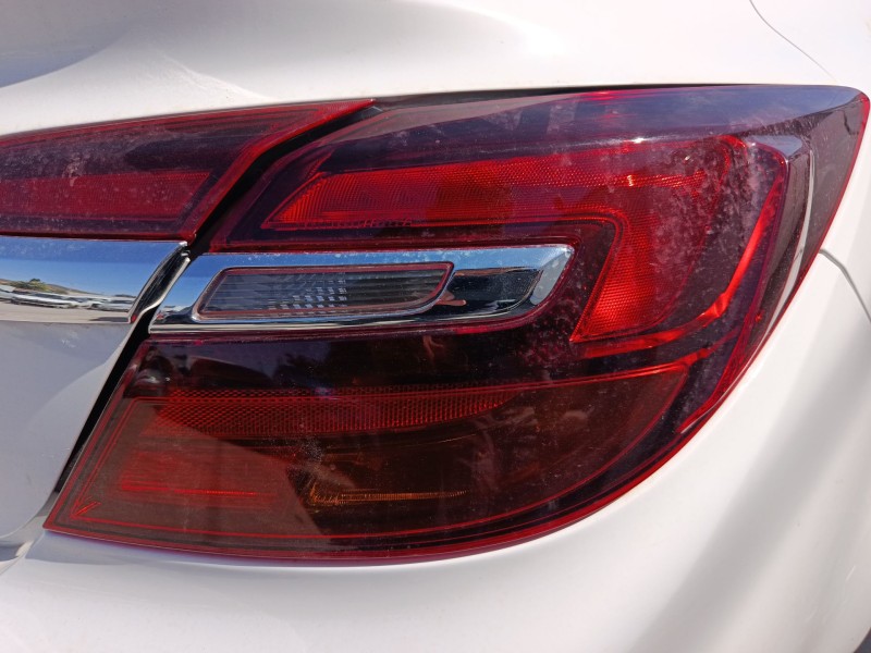 Recambio de piloto trasero derecho para opel insignia a sedán (g09) 2.0 cdti (69) referencia OEM IAM 39024199  