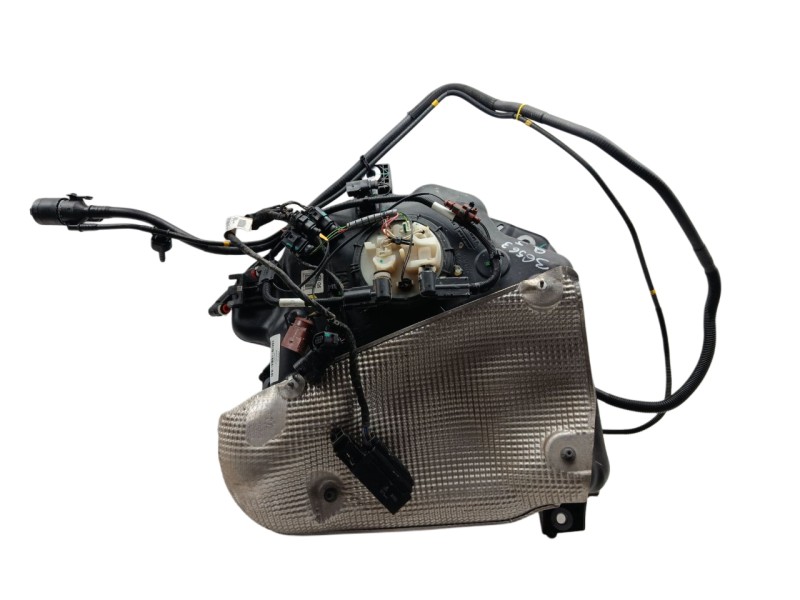 Recambio de deposito adblue para audi q5 (8r) 2.0 tdi (125kw) referencia OEM IAM 8R0131877D  