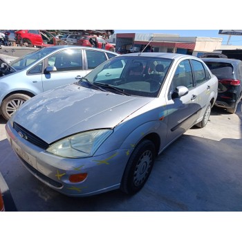 ford focus i sedán (dfw) del año 2001