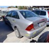 ford focus i sedán (dfw) del año 2001