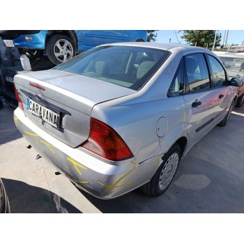 ford focus i sedán (dfw) del año 2001