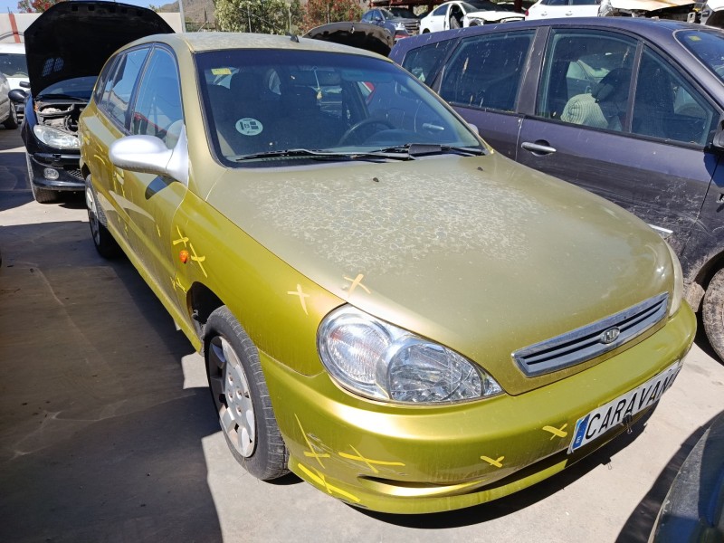kia rio i hatchback (dc) del año 2001