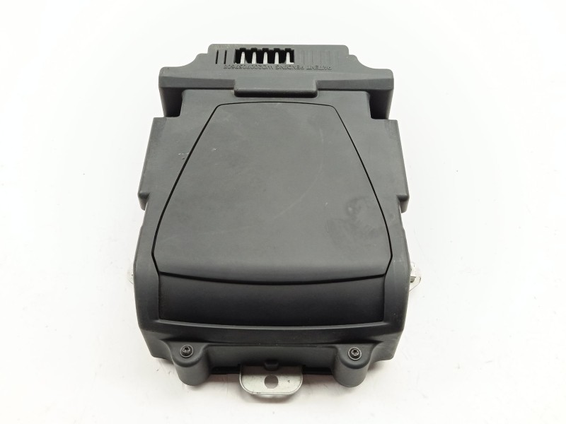 Recambio de pantalla multifuncion para peugeot 508 allure hybrid4 referencia OEM IAM 9665356480  
