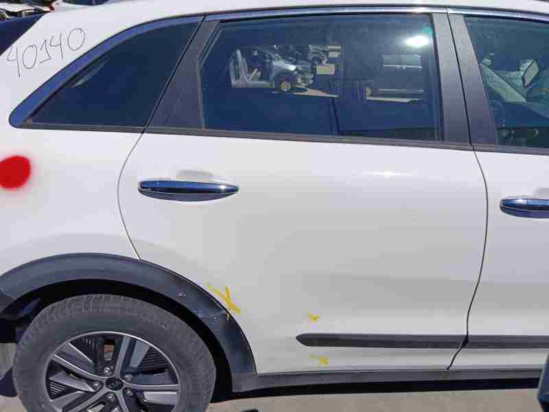 Recambio de puerta trasera derecha para kia niro i (de) 1.6 gdi hybrid referencia OEM IAM 77004G5000  