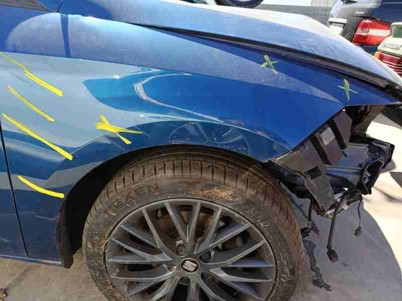 Recambio de aleta delantera derecha para seat leon st (5f8) 1.4 tsi referencia OEM IAM 5F0821022J  