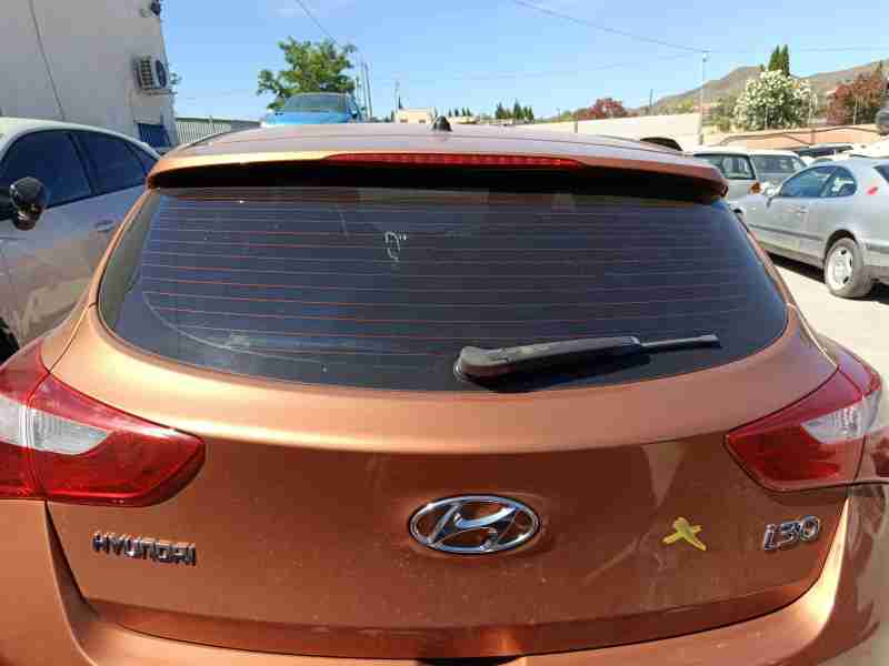 Recambio de porton trasero para hyundai i30 (gd) 1.6 crdi referencia OEM IAM 73700A5000  