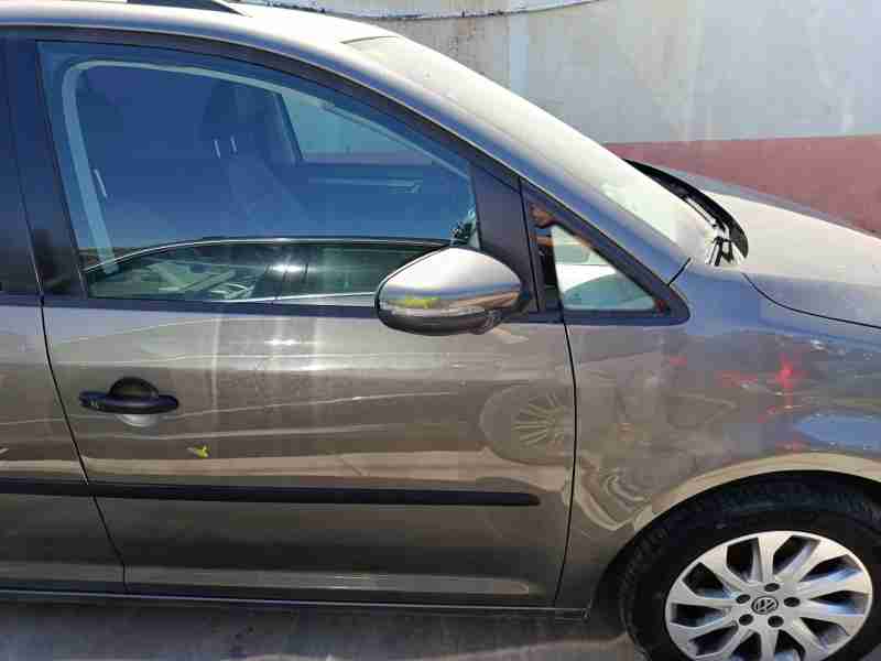 Recambio de puerta delantera derecha para volkswagen touran (1t3) 1.6 tdi referencia OEM IAM 1T0831056AB  