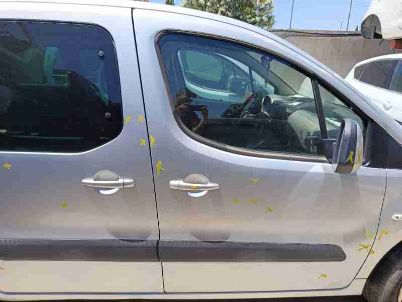 Recambio de puerta delantera derecha para peugeot partner tepee 1.6 hdi 16v referencia OEM IAM 9004Z6  
