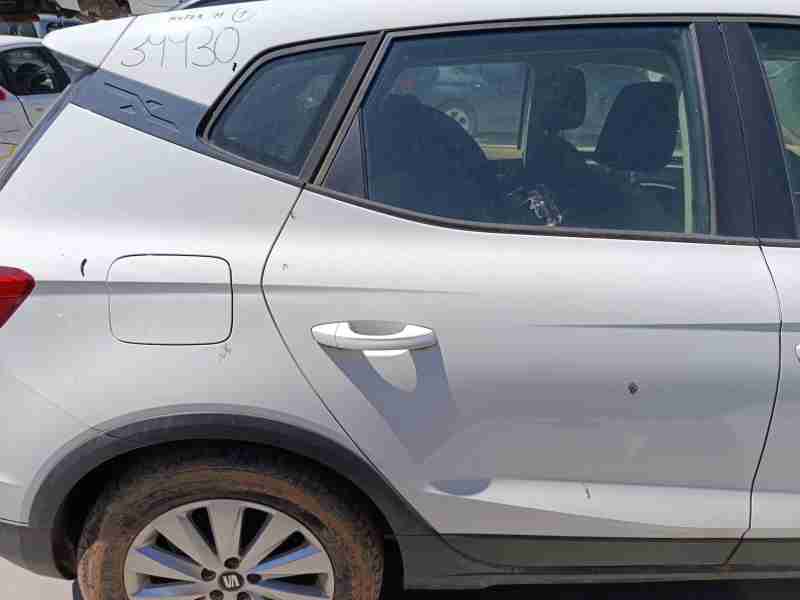 Recambio de puerta trasera derecha para seat arona (kj7, kjp) 1.6 tdi referencia OEM IAM 6F9833052E  