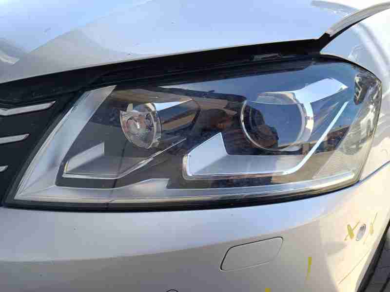 Recambio de faro izquierdo para volkswagen passat b7 (362) 1.6 tdi referencia OEM IAM 3AB941753  