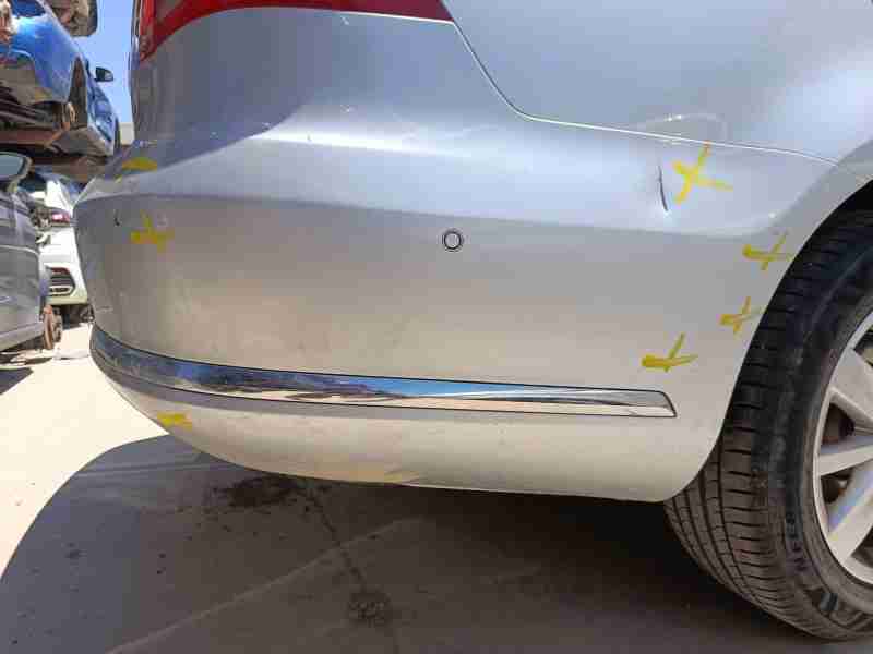 Recambio de paragolpes trasero para volkswagen passat b7 (362) 1.6 tdi referencia OEM IAM 3AE807417RGRU  
