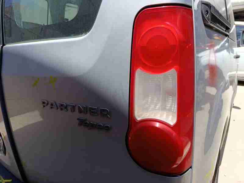 Recambio de piloto trasero derecho para peugeot partner origin monospace (g_) 1.6 hdi 75 referencia OEM IAM 6351FJ  