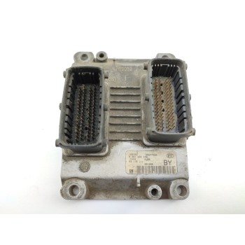 Recambio de centralita motor uce para opel corsa c club referencia OEM IAM 0261206072  