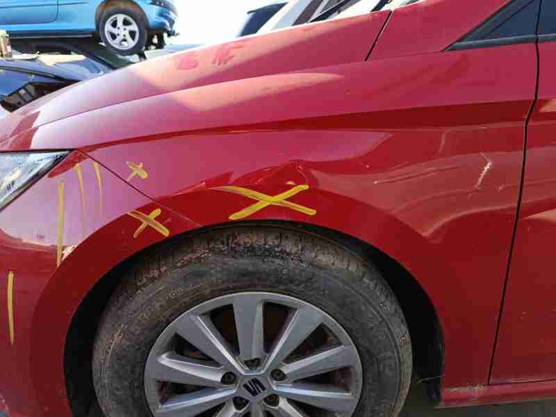 Recambio de aleta delantera izquierda para seat ibiza v (kj1, kjg) 1.0 mpi referencia OEM IAM 6F0821105B  