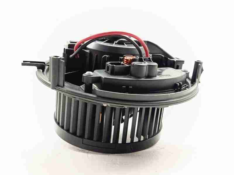 Recambio de ventilador calefaccion para audi q3 sportback (f3n) 2.5 rs quattro referencia OEM IAM 5WB819021A / 5WA907251  