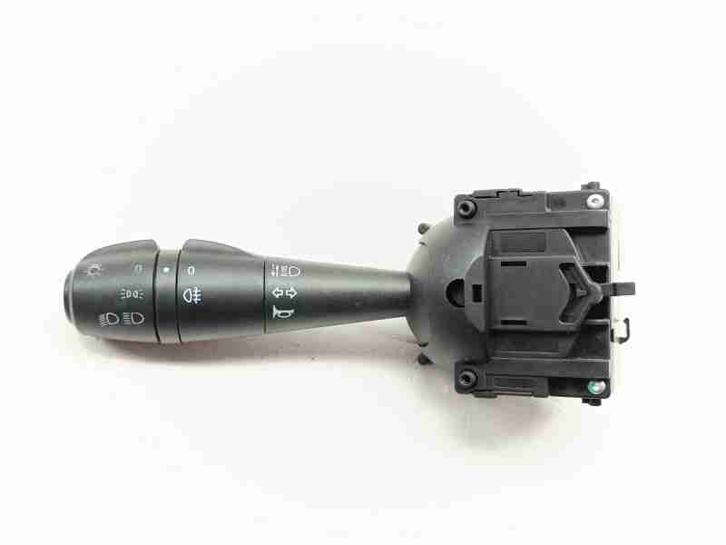 Recambio de mando luces para dacia sandero ii (b8_) 1.5 dci referencia OEM IAM 255408317R  