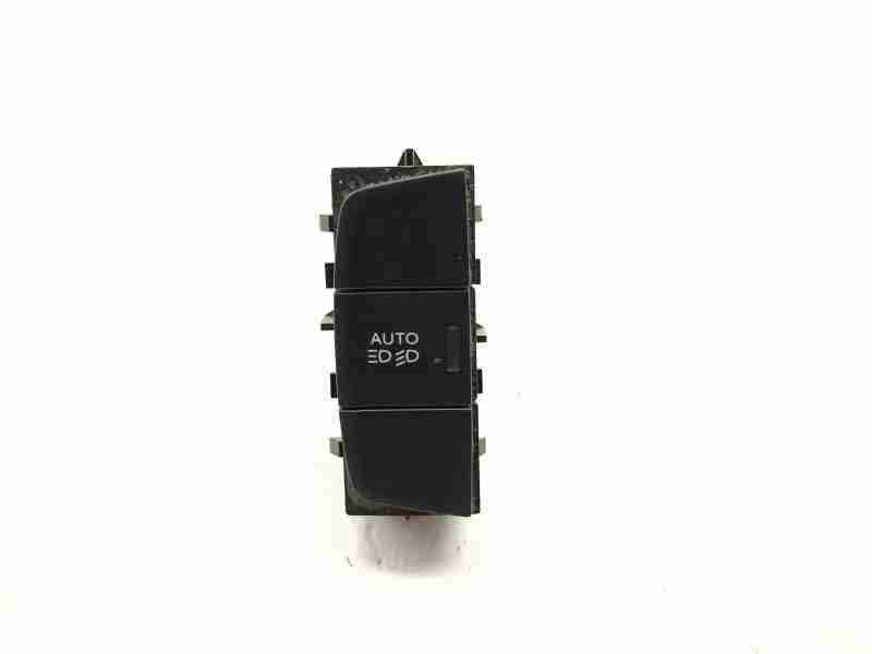 Recambio de interruptor para peugeot 508 allure hybrid4 referencia OEM IAM 96770601ZD  