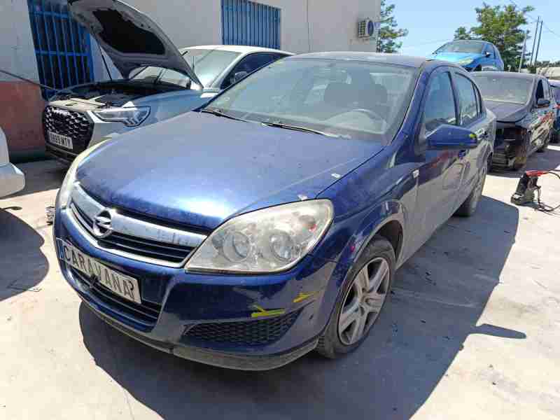 opel astra h classic sedán (a04) del año 2009