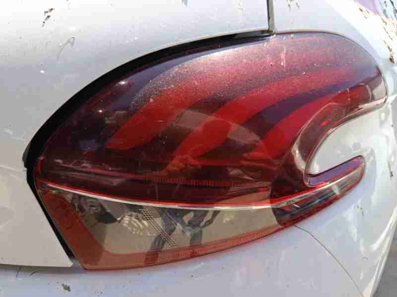 Recambio de piloto trasero derecho para peugeot 208 i (ca_, cc_) 1.6 hdi / bluehdi 75 referencia OEM IAM 9825601180  