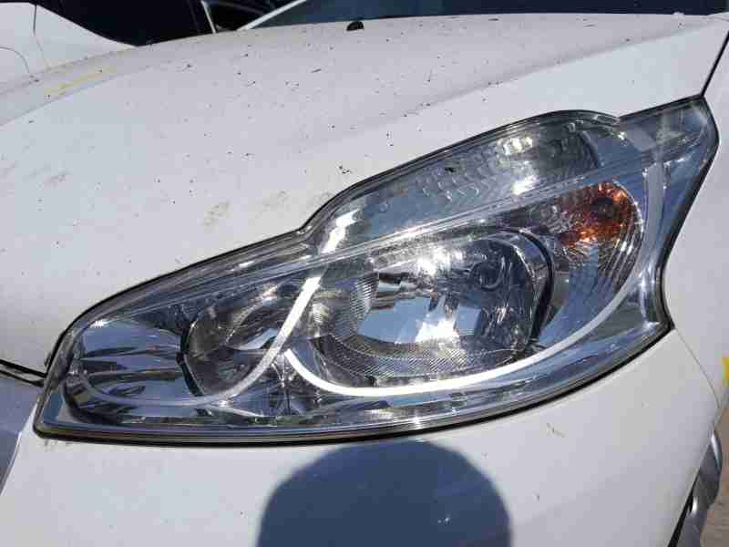 Recambio de faro izquierdo para peugeot 208 i (ca_, cc_) 1.6 hdi / bluehdi 75 referencia OEM IAM 1685351580  