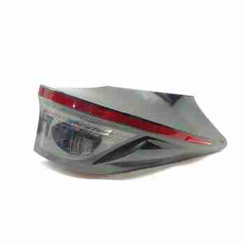 PILOTO TRASERO DERECHO 815500DE20 