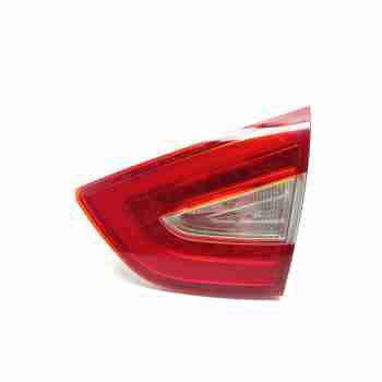 PILOTO TRASERO DERECHO INTERIOR 924402Y500 / 924042Y500 