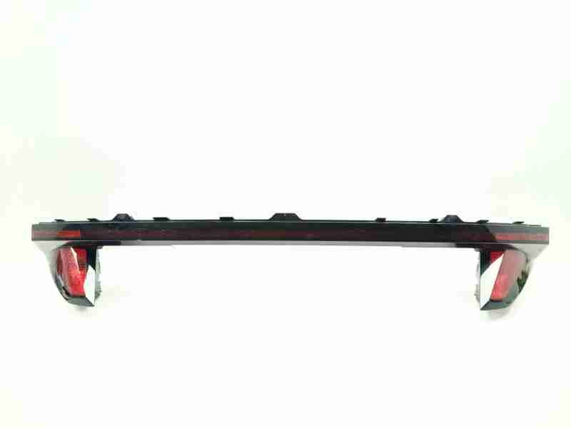 Recambio de piloto trasero central para hyundai tucson (nx) maxx hybrid 2wd referencia OEM IAM 92403N7120  