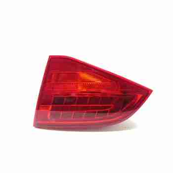 PILOTO TRASERO DERECHO INTERIOR 8K9945094B 
