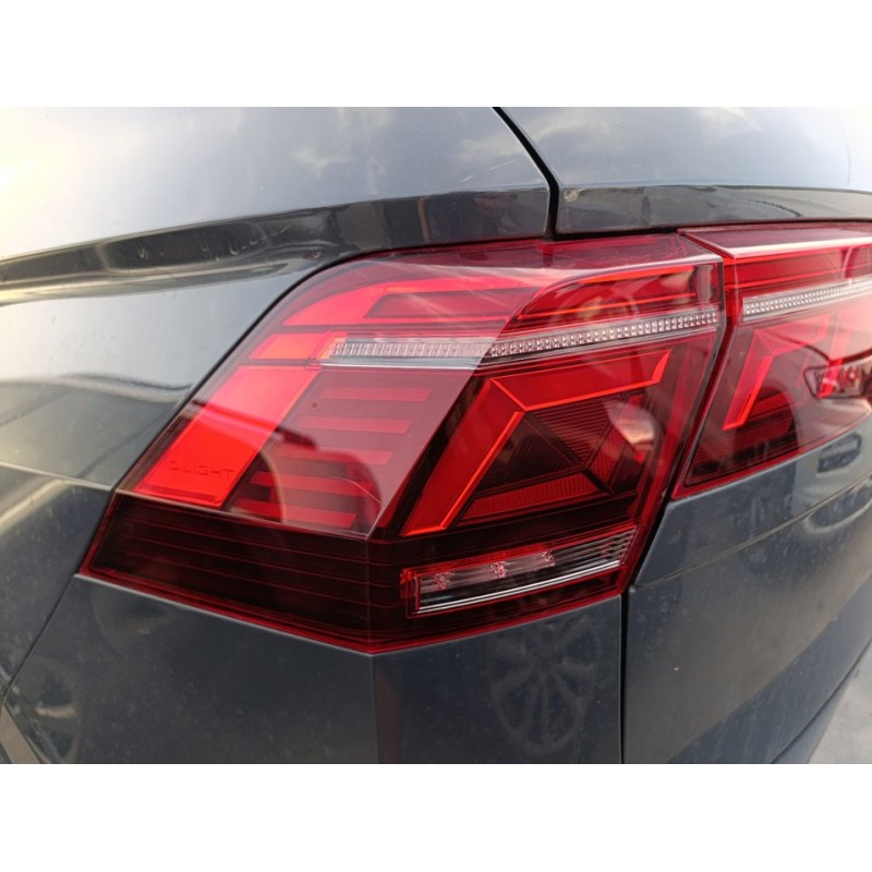 Recambio de piloto trasero izquierdo para volkswagen tiguan (ax1) r-line 4motion referencia OEM IAM 5NA945207J  