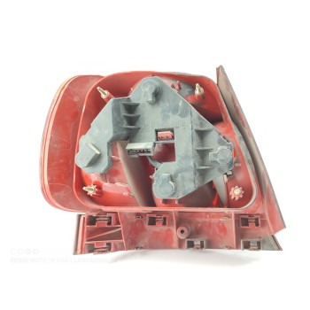 Recambio de piloto trasero derecho para audi a4 berlina (b5) referencia OEM IAM 8D0945096A  