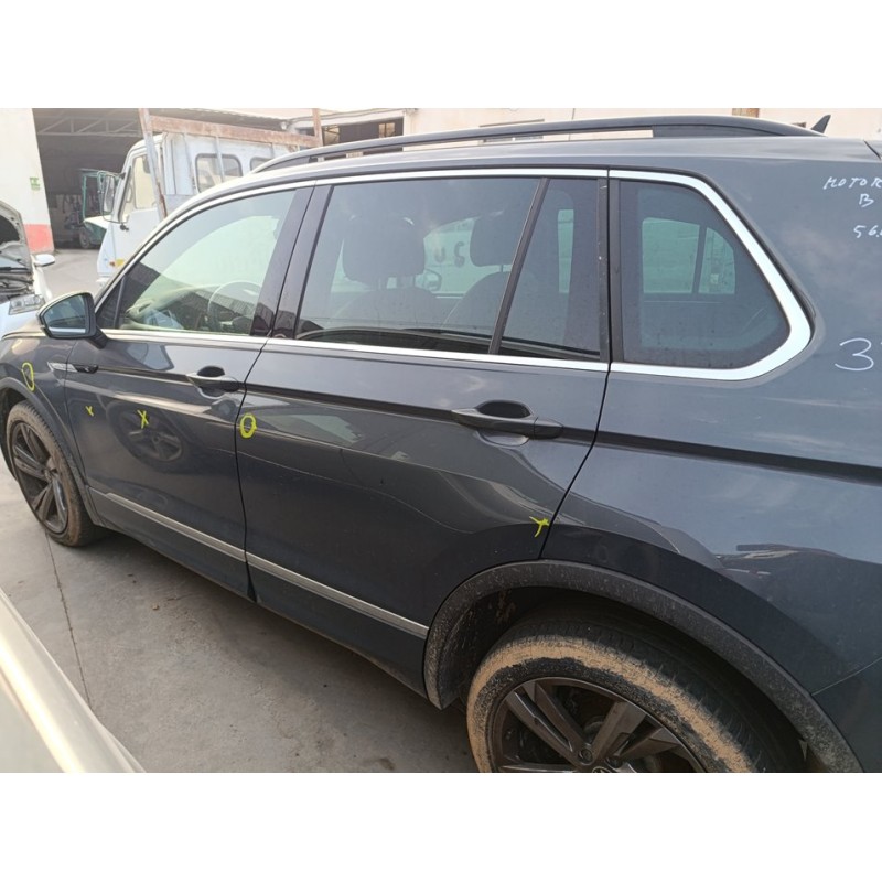 Recambio de puerta trasera izquierda para volkswagen tiguan (ax1) r-line 4motion referencia OEM IAM 5NA833055J  
