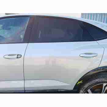 Recambio de puerta trasera izquierda para audi q3 sportback (f3n) 35 tdi referencia OEM IAM 83F833051A  