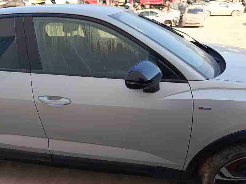 Recambio de puerta delantera derecha para audi q3 sportback (f3n) 35 tdi referencia OEM IAM 83F831052A  