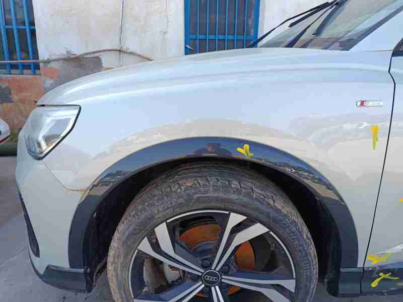 Recambio de aleta delantera izquierda para audi q3 sportback (f3n) 35 tdi referencia OEM IAM 83A821021  