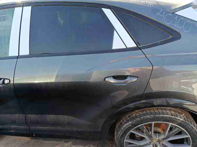 Recambio de puerta trasera izquierda para audi q3 sportback (f3n) 35 tfsi referencia OEM IAM 83F833051A  