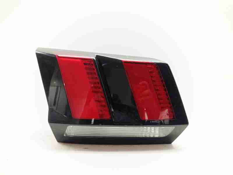 Recambio de piloto trasero izquierdo interior para peugeot 3008 allure referencia OEM IAM 9810477880  