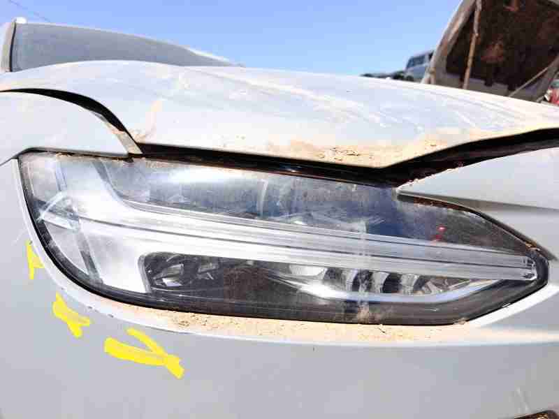 Recambio de faro derecho para volvo v90 ii station wagon (235) b4 mild-hybrid referencia OEM IAM 31386159  