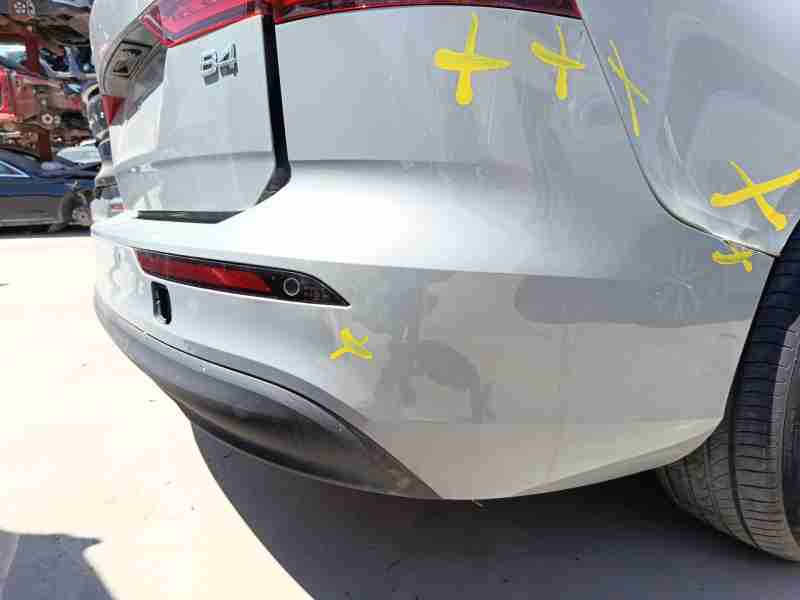 Recambio de paragolpes trasero para volvo v60 ii (225) b4 mild-hybrid referencia OEM IAM 39796311  