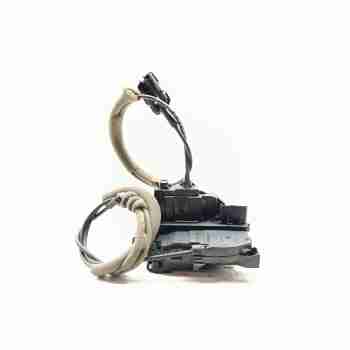 Recambio de cerradura puerta trasera derecha para dacia sandero stepway referencia OEM IAM 8200542366  